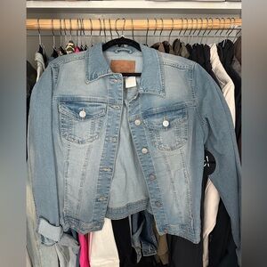 Women’s denim jacket NWT